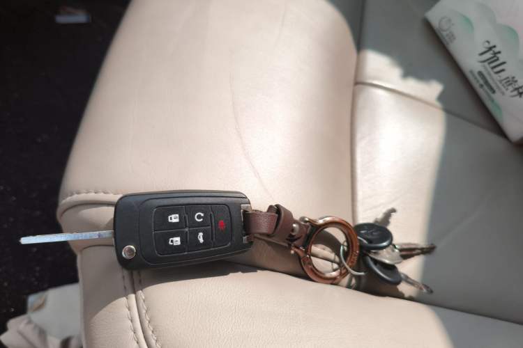 Used Buick LaCrosse 2013 2.4L SIDI Leading Comfort Version