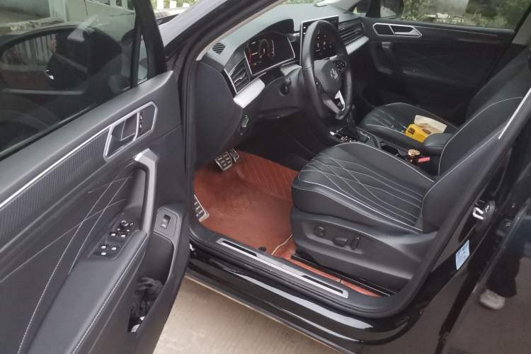 Used Volkswagen Tiguan L 2023 330TSI Automatic Two-Wheel Drive R-Line Flagship Edition Driver Seat