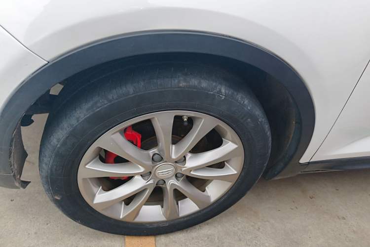 Used Geely Auto Emgrand GS 2016 Sport Edition 1.8L Automatic LingShang Model Left Front Wheel Hub