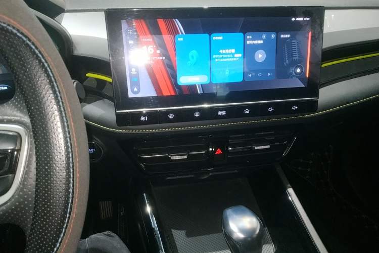 Used Roewe i5 2021 Revised Version 1.5L CVT Diamond Edition