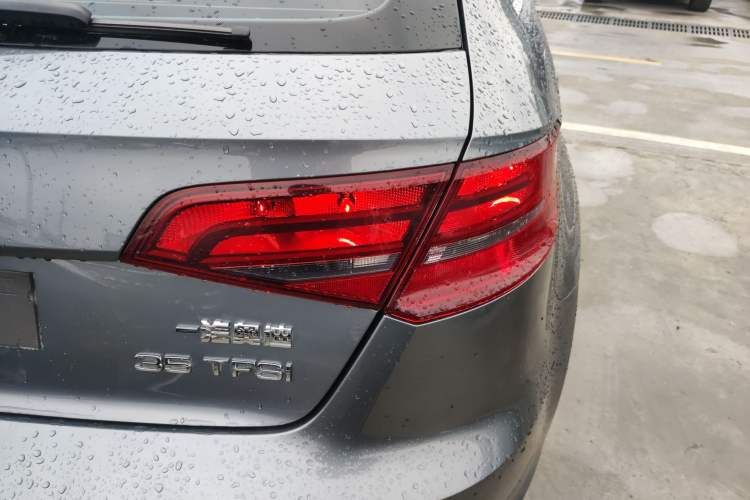 Used Audi A3 2014 Sportback 35 TFSI Automatic Style Edition Right Rear Taillight