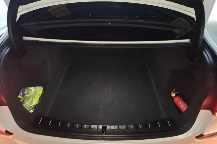 Used BMW 3 Series 2021 Restyled 325Li M Sport Package