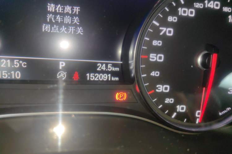 Used Audi A6L 2017 45 TFSI quattro Sport Edition Odometer Close Up