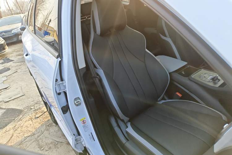 Used BYD Sealion 05 DM-i 2025 DM-i Smart Drive 115KM Flagship Model Right Front Seat