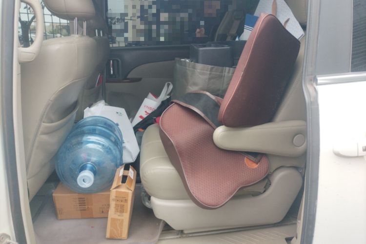 Used BYD M6 2013 2.4L Manual Luxury Model