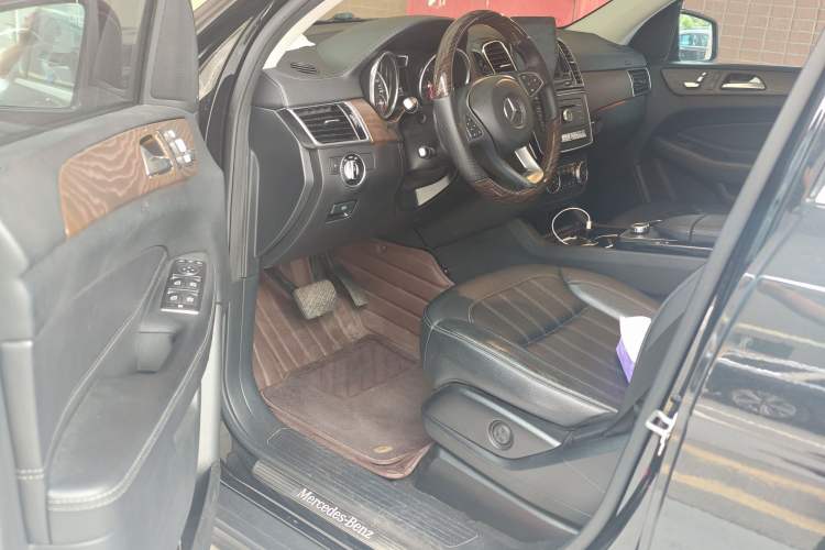 Used Mercedes-Benz GLE 2017 GLE 320 4MATIC Dynamic Model
