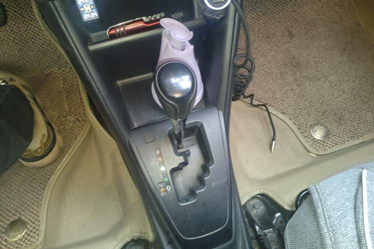 Used Toyota YARiS L Zhi Xuan 2016 Revised 1.5E CVT Charming Edition
