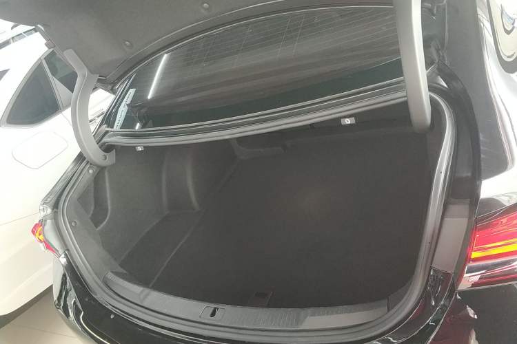 Used Buick LaCrosse 2021 552T Luxury Version
