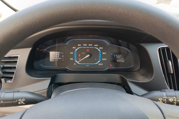 Used Roewe 360 2015 1.5L Manual Luxury Edition Instrument Cluster