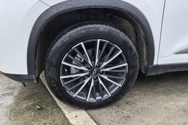 Used Chery Tiggo 8 PLUS 2024 Champion Edition 290TGDI DCT Passionate Version 7 Seats