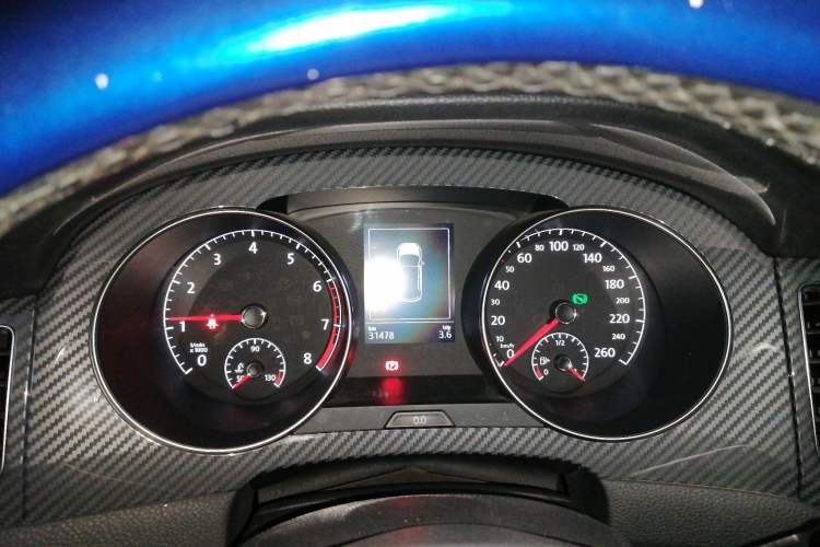 Used Volkswagen Golf Sportsvan 2018 230TSI Automatic Luxury Model
