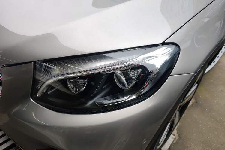 Used Mercedes-Benz GLC 2019 GLC 300 L 4MATIC Dynamic Model