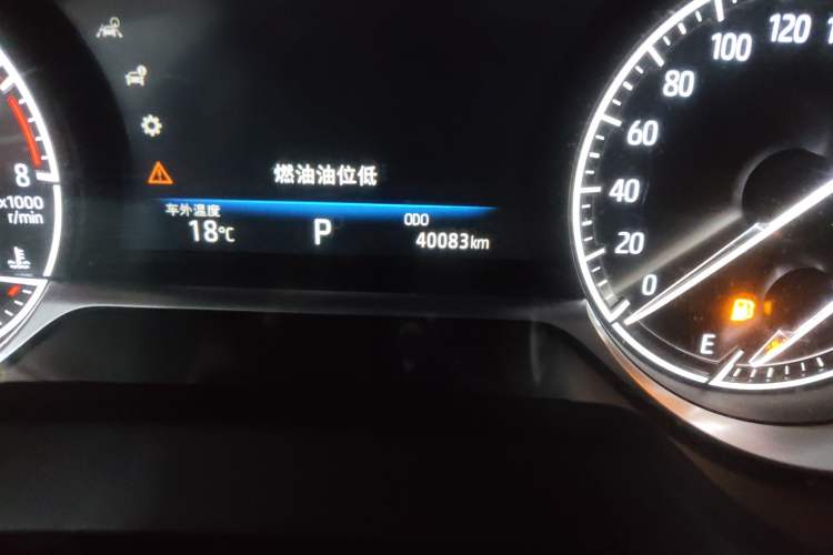 Used Toyota Harrier 2022 2.0L CVT Two-Wheel Drive Luxury Edition