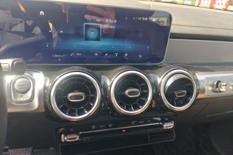 Used Mercedes-Benz GLB 2020 GLB 180 Fashion Model
