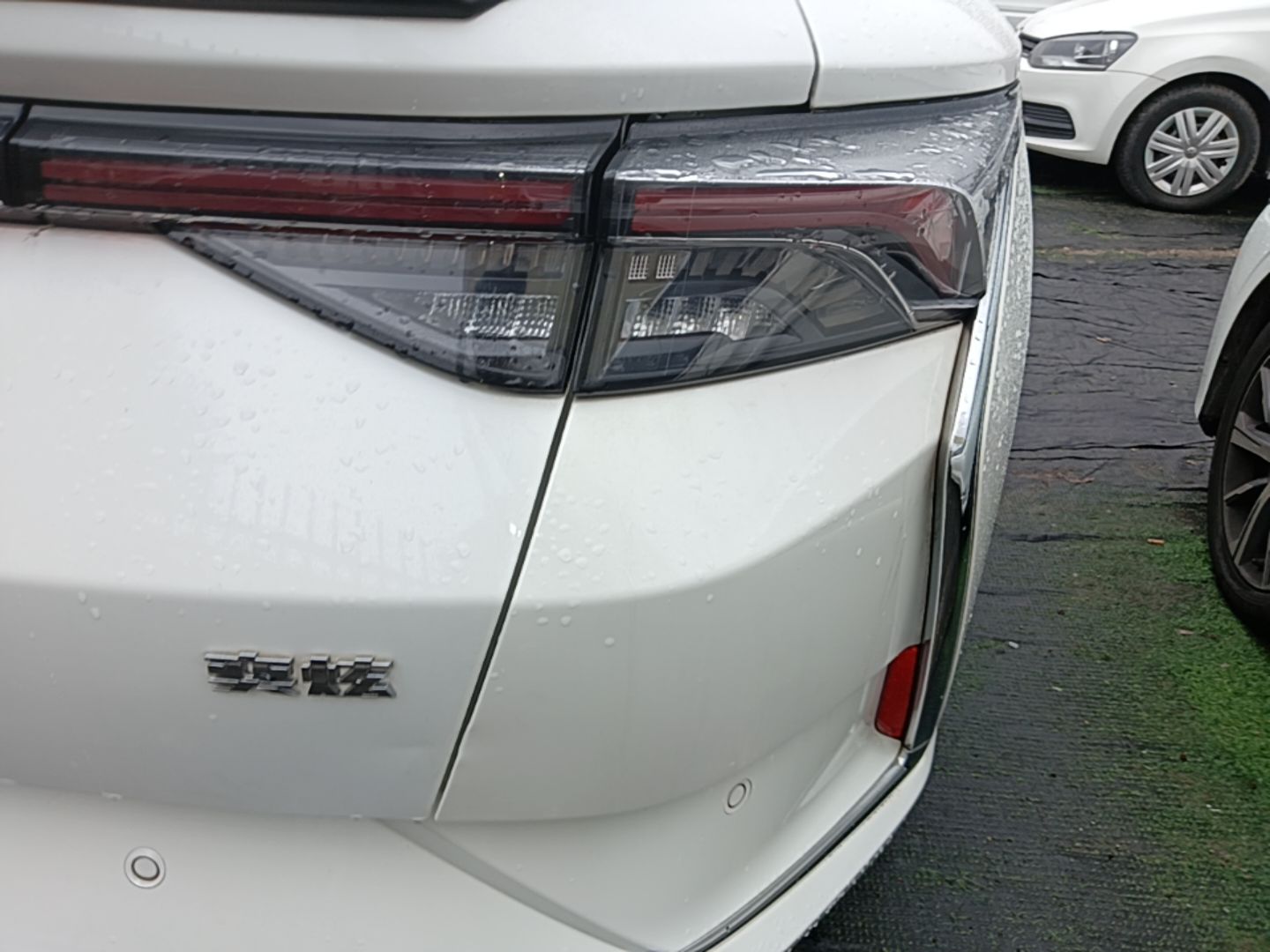 Dongfeng Aeolus Yixuan 2021 230T Automatic Zuiqing Edition — снимка 9