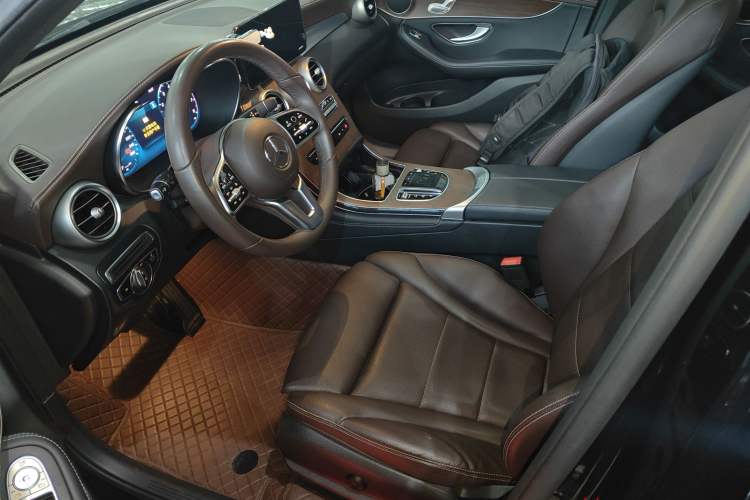 Used Mercedes-Benz GLC 2021 GLC 260 L 4MATIC Luxury Model Left Front Seat