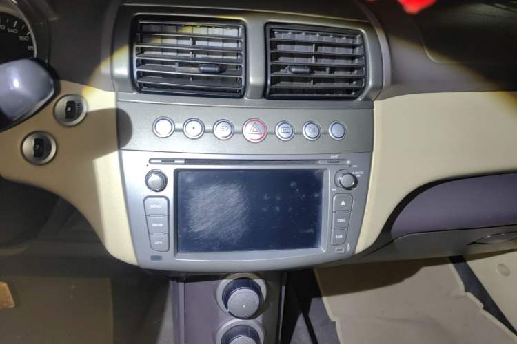 Used Lotus L3 2010 Sedan 1.6L Manual Elite Model