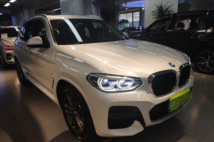 Used BMW X3 2020 xDrive28i M Sport Package Front Right 45 Deg