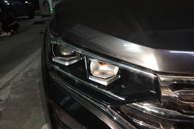 Used Volkswagen Tayron 2019 330TSI Two-Wheel Drive Luxury Model China VI Standard
