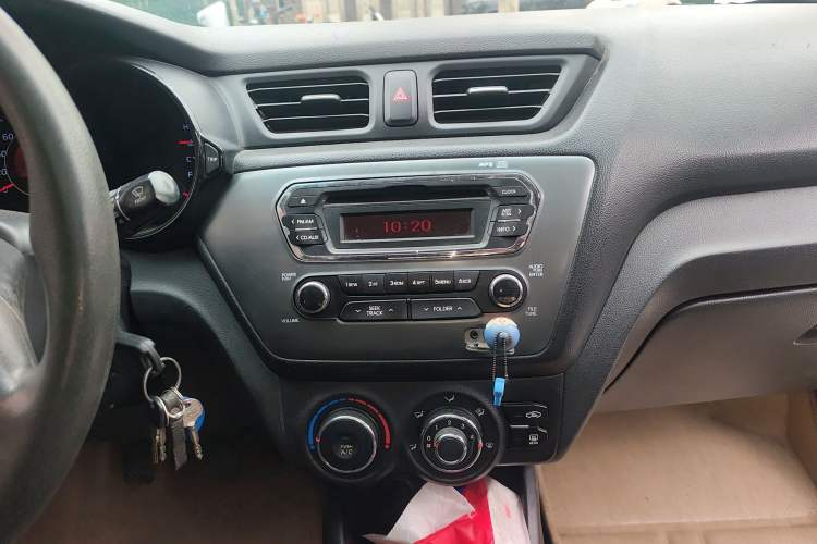 Used Kia K2 2012 Sedan 1.4L MT TOP Commemorative Edition Audio And AC Panel