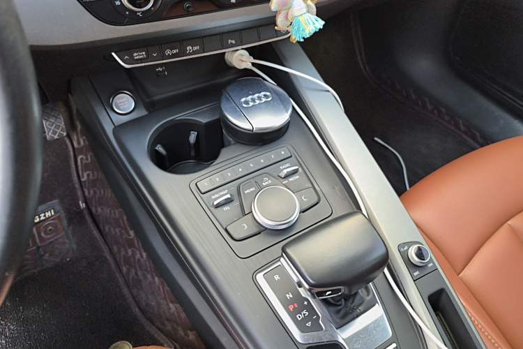 Used Audi A4L 2018 30th Anniversary Edition 40 TFSI Trendy Model