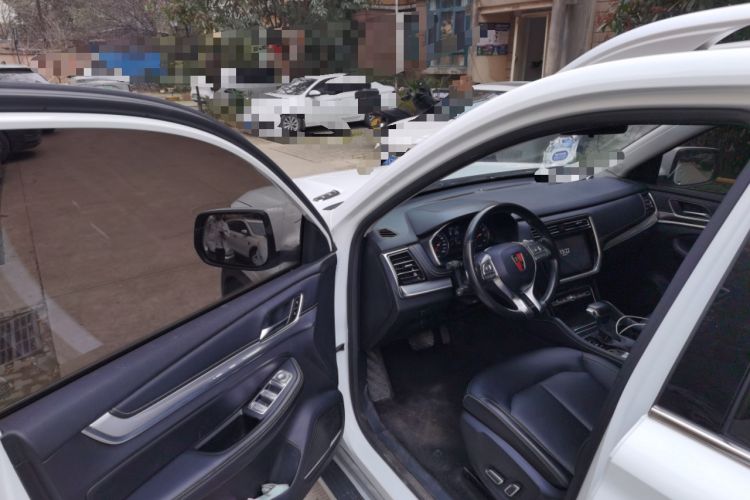 Used Roewe RX8 2018 30T Two-Wheel Drive Flagship Edition
