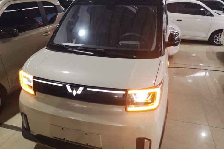 Used Wuling Hongguang MINIEV 2022 GAMEBOY 200km Gaming Edition with Lithium Iron Phosphate