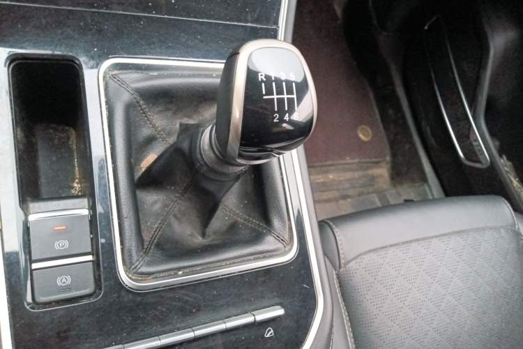 Used Chery Tiggo 8 2024 Honor Edition 230TCI Manual Advanced Version 5 Seats
