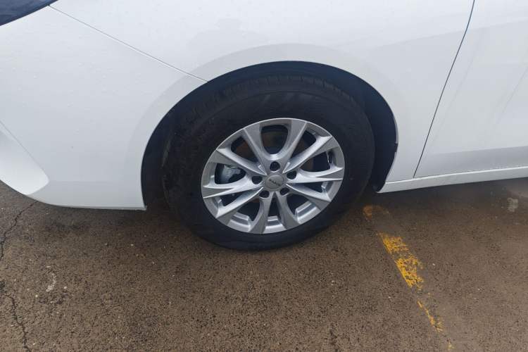 Used Roewe i5 2026 Model 1.5L CVT Luxury Version