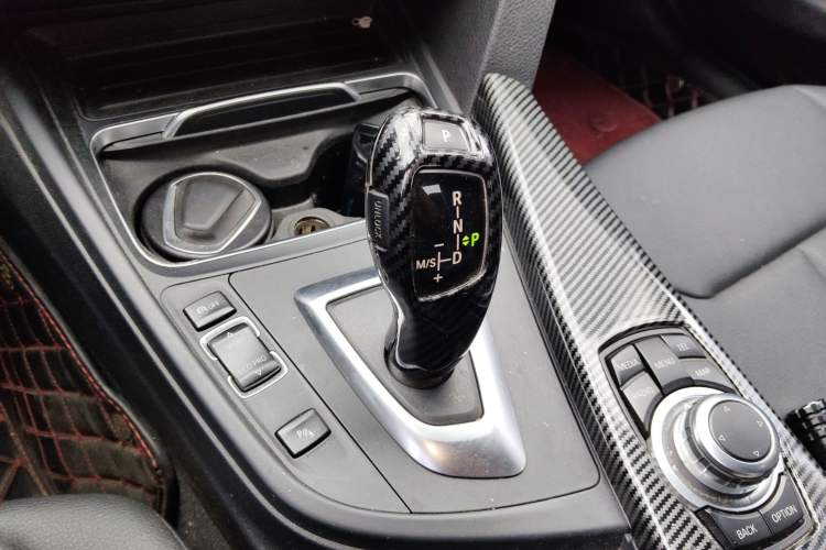 Used BMW 3 Series 2016 320Li Fashion Model
