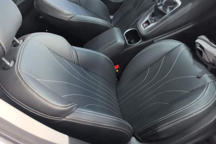 Used JETOUR X70M 2022 1.5T Manual Advanced Partner 7-Seater
