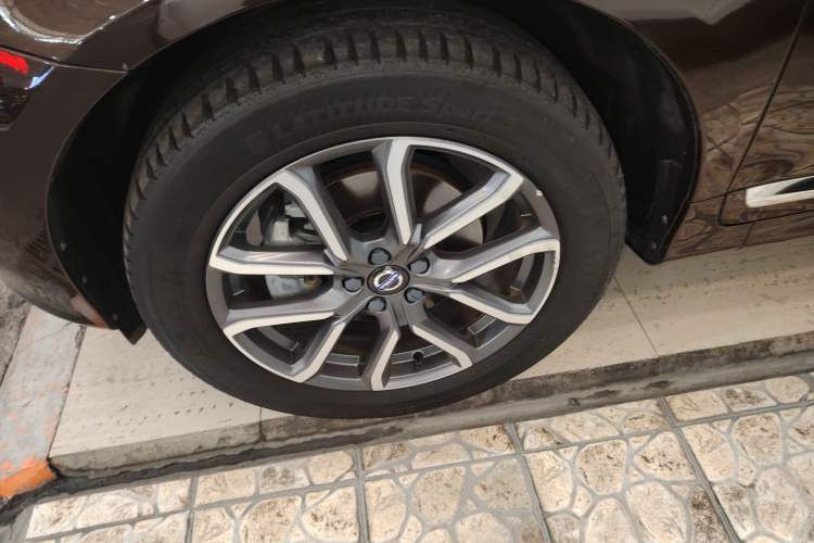 Used Volvo XC60 2017 T5 AWD Smart Upgrade Edition