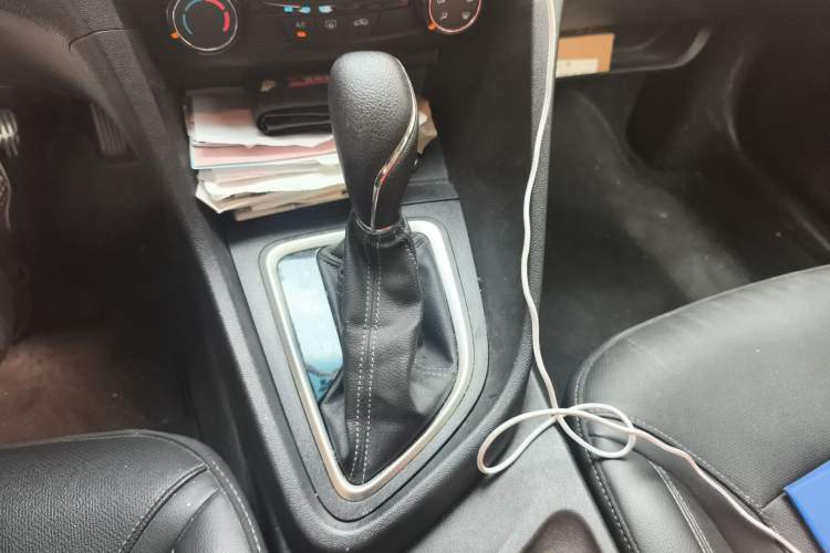 Used Buick GT 2021 Revised Version Flagship 1.5L Automatic Elite Edition Gear Lever