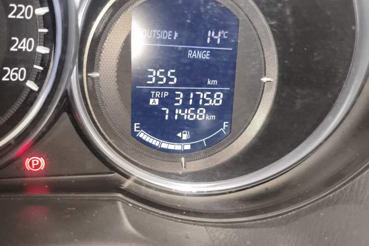 Used Mazda CX-5 2015 2.0L Automatic 4x4 Luxury Edition
