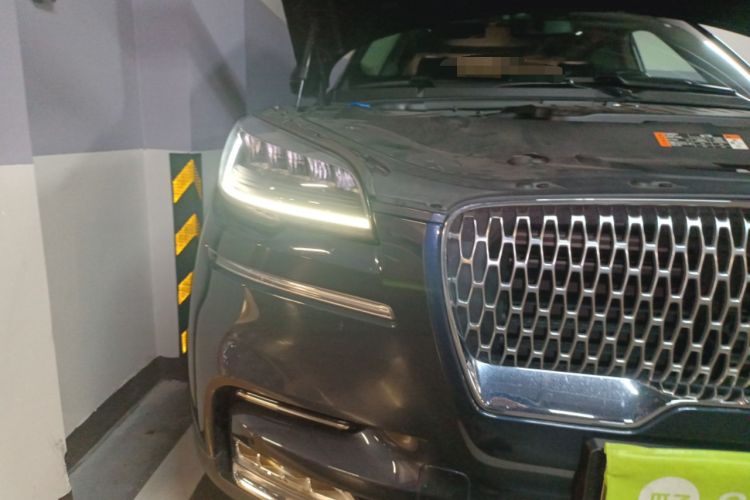 Used Lincoln Aviator 2021 3.0T V6 Four-Wheel Drive Luxury Edition Right Front Headlight