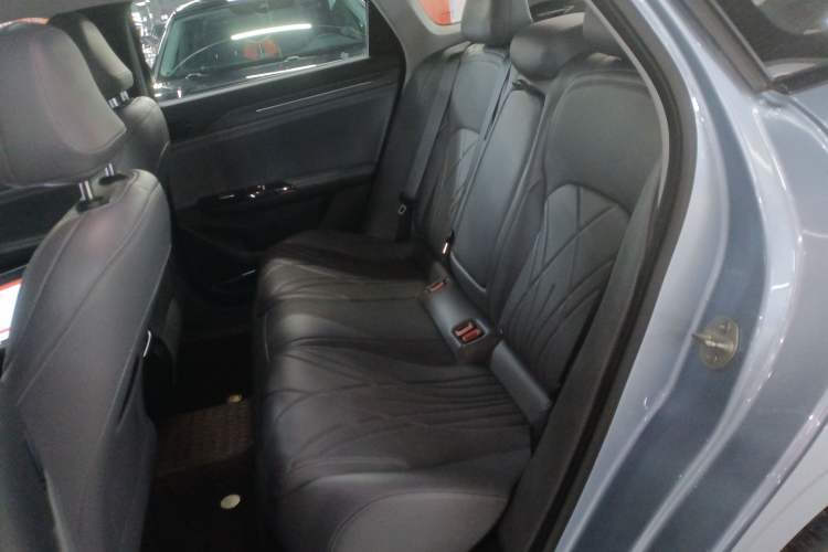Used Geely Galaxy L6 2025 EM-i 140km Starship Edition