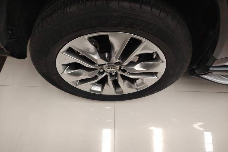 Used Toyota Wildlander 2022 2.0L CVT Two-Wheel Drive Luxury PLUS Edition
