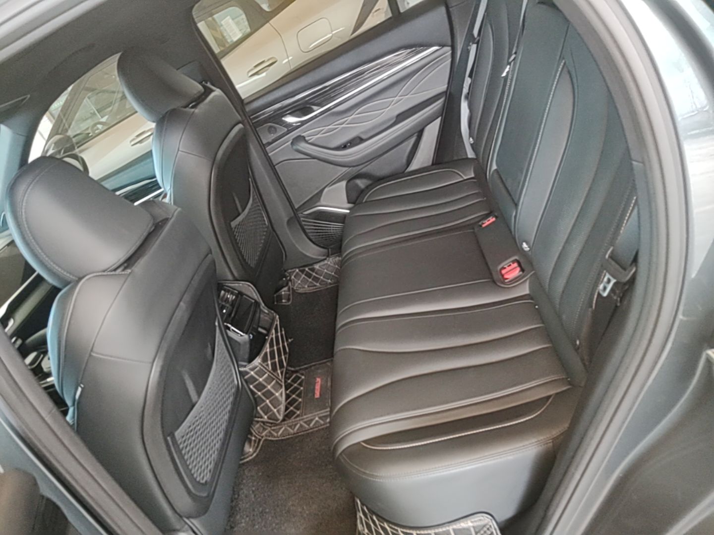 Geely Auto Monjaro L 2024 2.0TD DCT EVO Two-Wheel Drive Long-Range Version — снимка 20