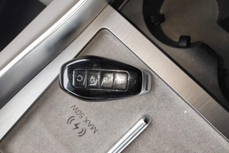 Used Denza N9 2025 Flagship Model