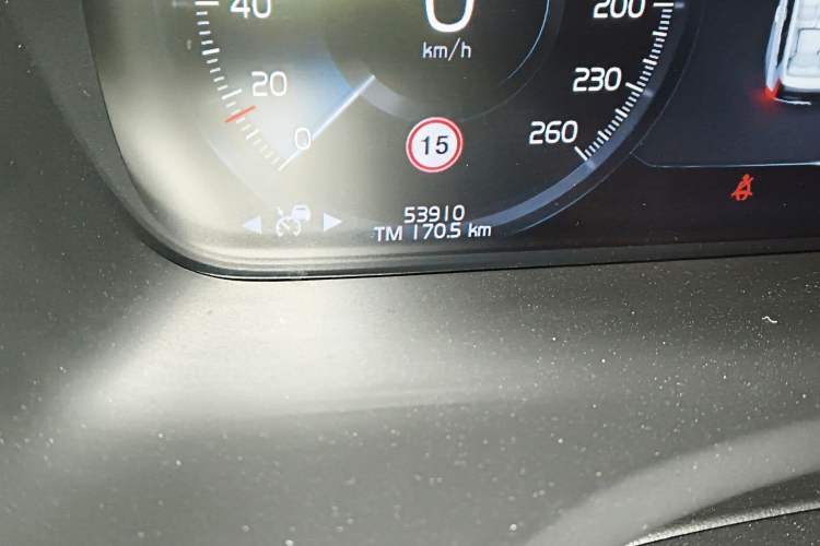 Used Volvo XC90 2020 Facelifted T6 Zhiyi Luxury 7-Seater
