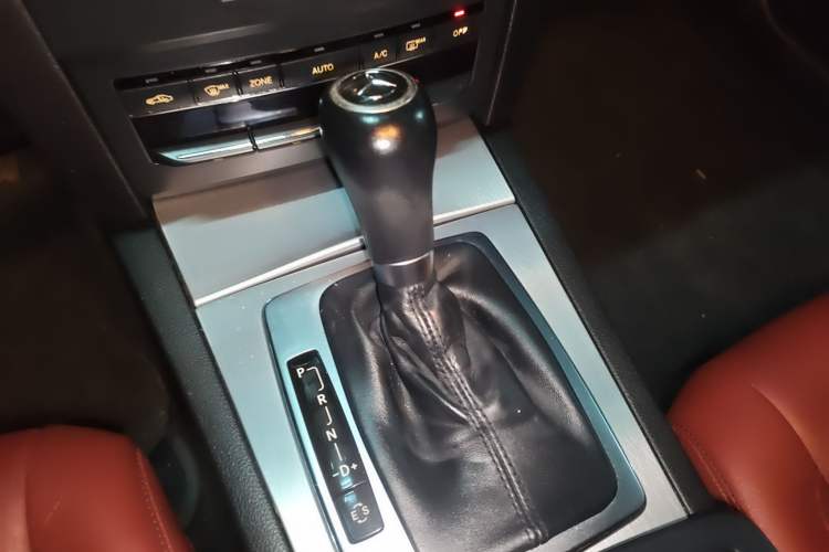 Used Mercedes-Benz E-Class 2011 E 260 CGI Coupe