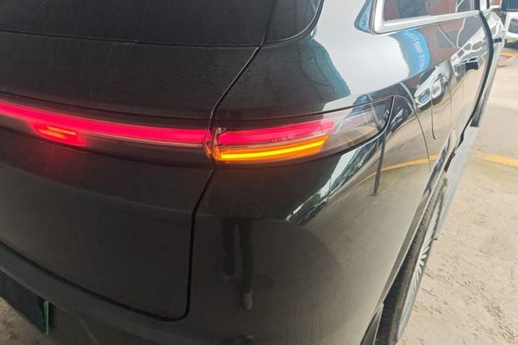 Used Li Auto L7 2023 Air model Right Rear Taillight