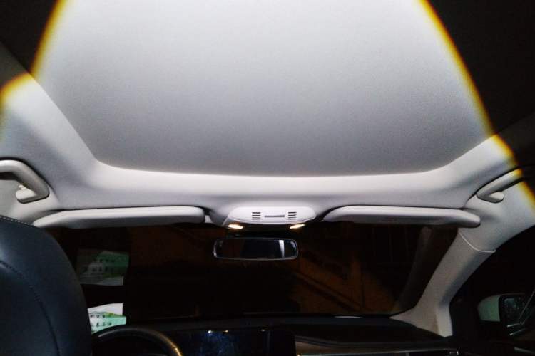 Used Ford Edge 2021 PLUS EcoBoost 245 Two-Wheel-Drive Titanium 7-Seater
