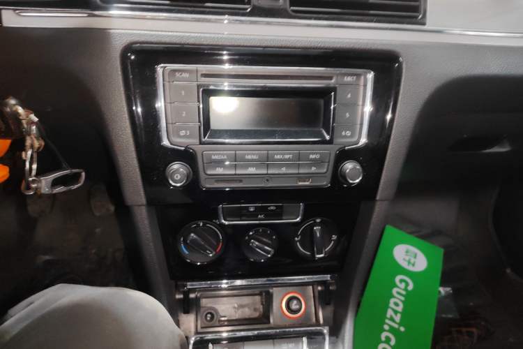 Used Volkswagen Bora 2014 1.6L Manual Comfort Model
