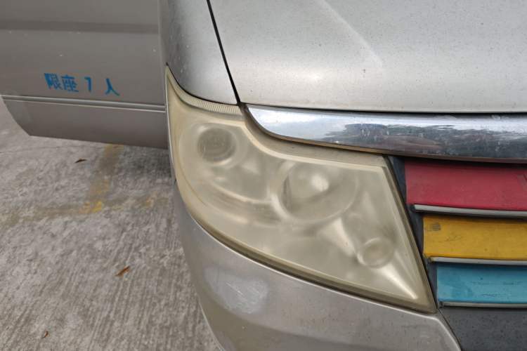 Used Dongfeng Shuaike 2011 1.6L Manual Luxury 7-Seater