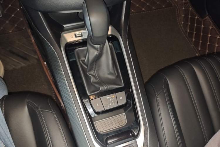 Used Peugeot 408 2019 350THP Automatic Luxury Edition China V Standard
