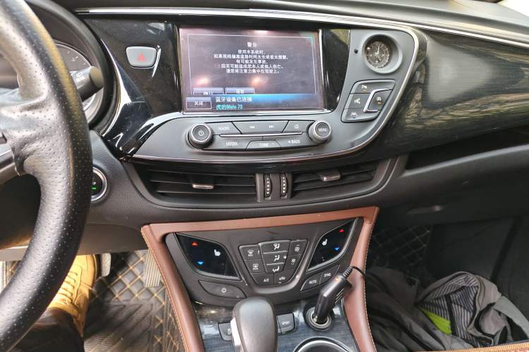 Used Buick Envision 2018 28T Four-Wheel Drive Luxury Model