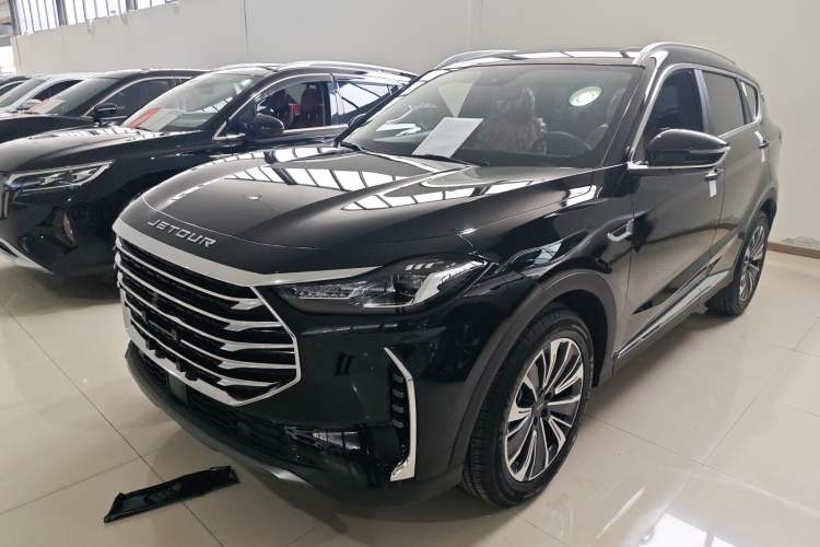 Used JETOUR X70 PLUS 2025 Model 1.5T CVT Enjoyment Edition 7-Seater