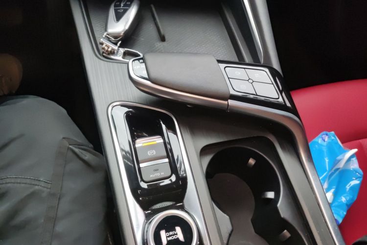 Used CHANGAN UNI-T 2020 1.5T Prestige Version Gear Lever