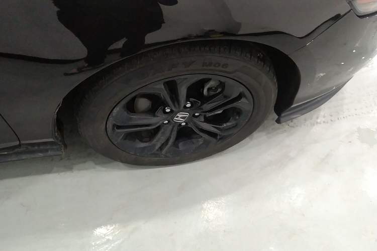 Used Honda Accord 2025 260TURBO Luxury Edition Right Front Wheel Hub